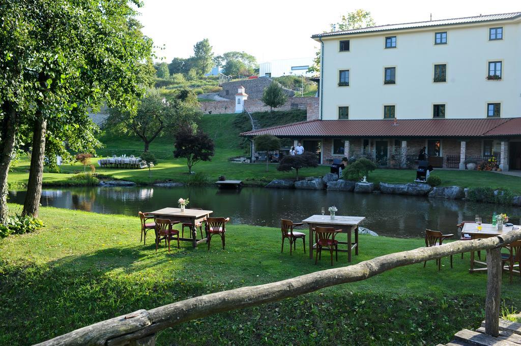 Boutique Hotel Pri Mlyne Лозорно Екстериор снимка