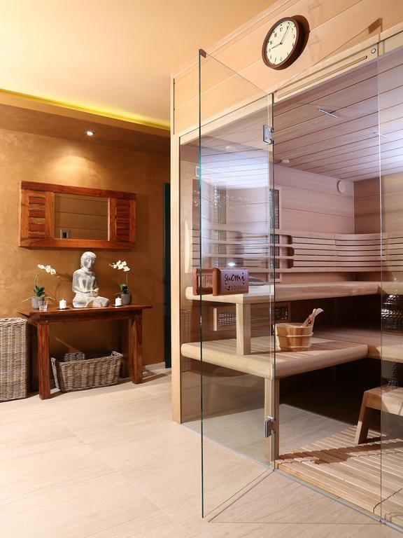 Boutique Hotel Pri Mlyne Лозорно Екстериор снимка